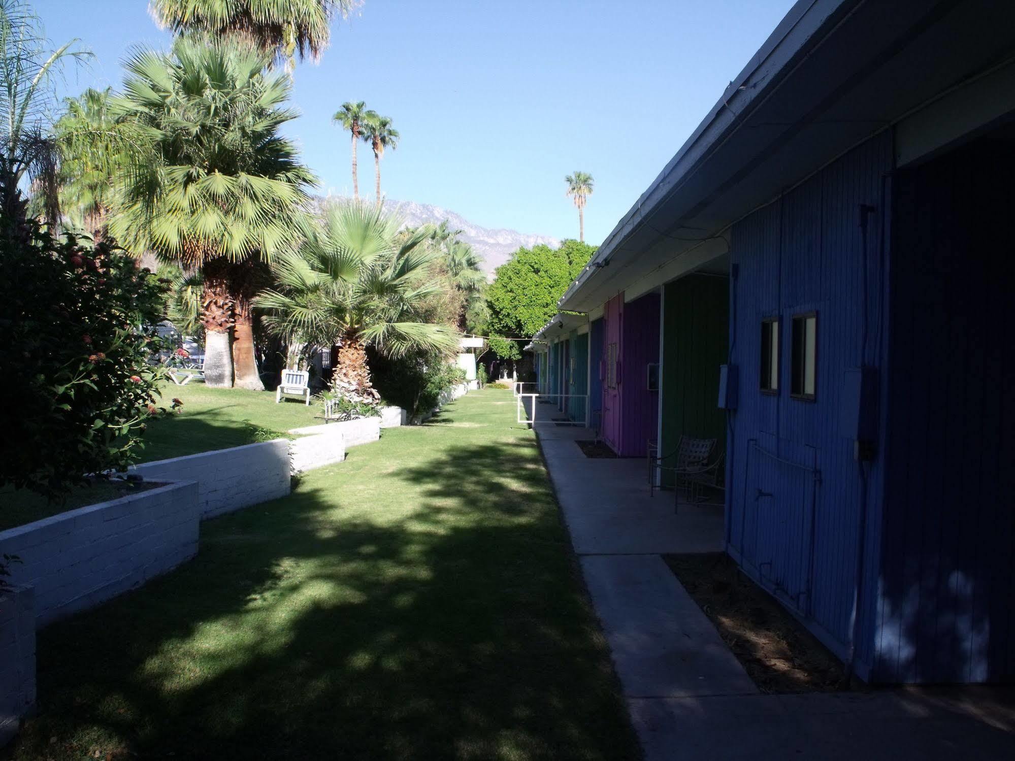 Ccbc Resort Hotel - A Gay Men'S Resort Cathedral City Esterno foto